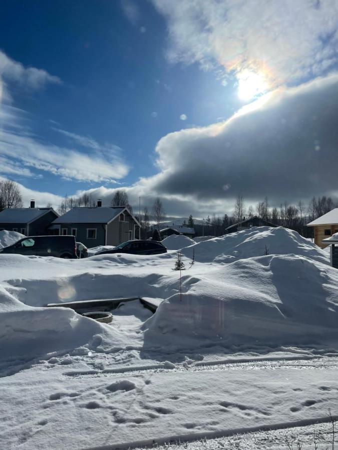 Villa Yllaestoelli 2 A, Aekaeslompolo Kolari Esterno foto