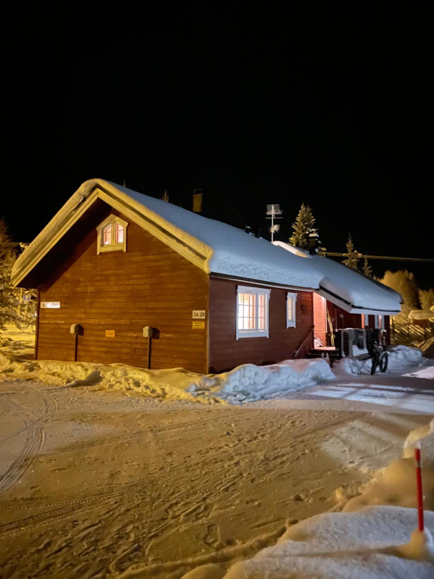 Villa Yllaestoelli 2 A, Aekaeslompolo Kolari Esterno foto