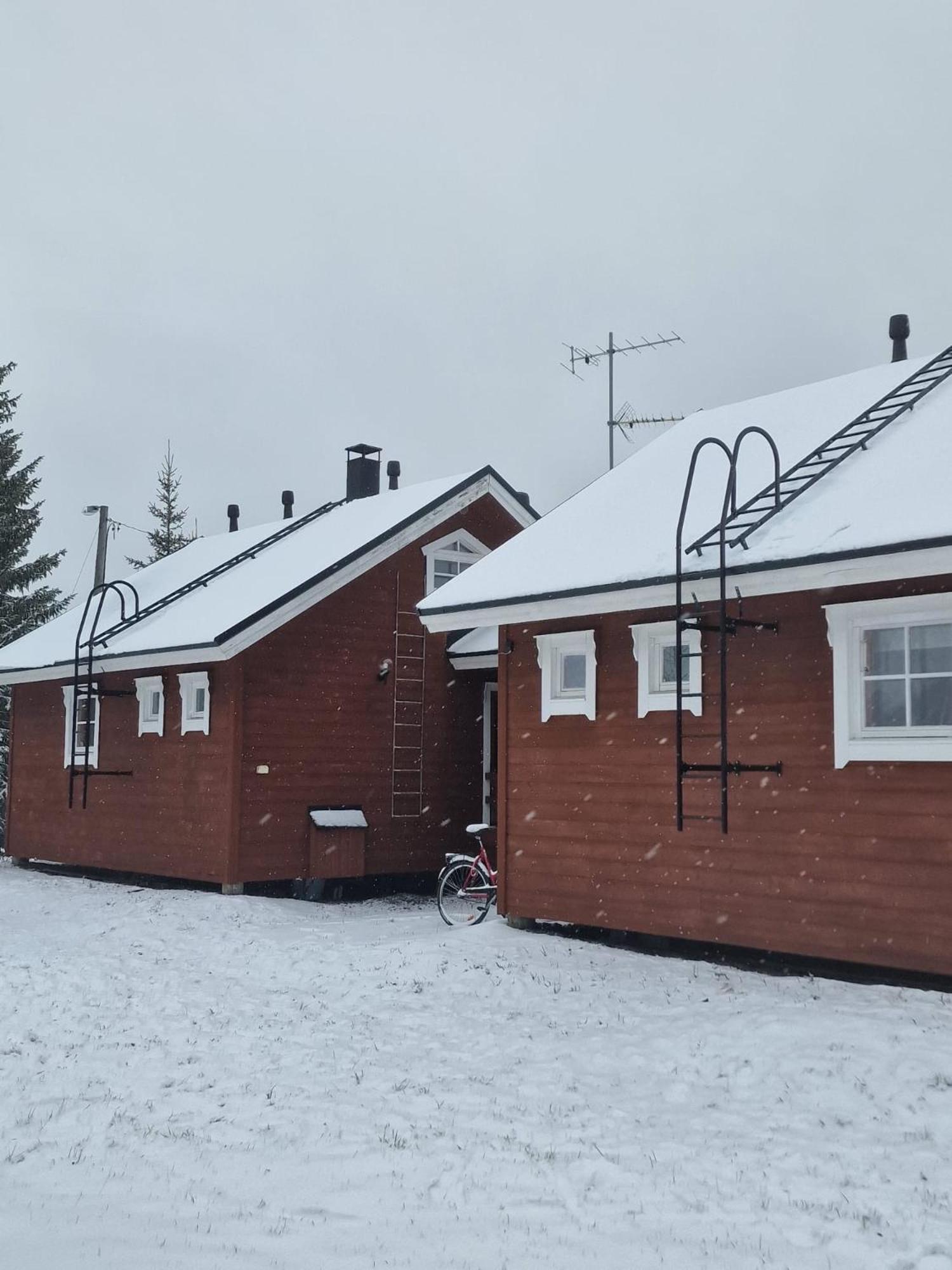 Villa Yllaestoelli 2 A, Aekaeslompolo Kolari Esterno foto